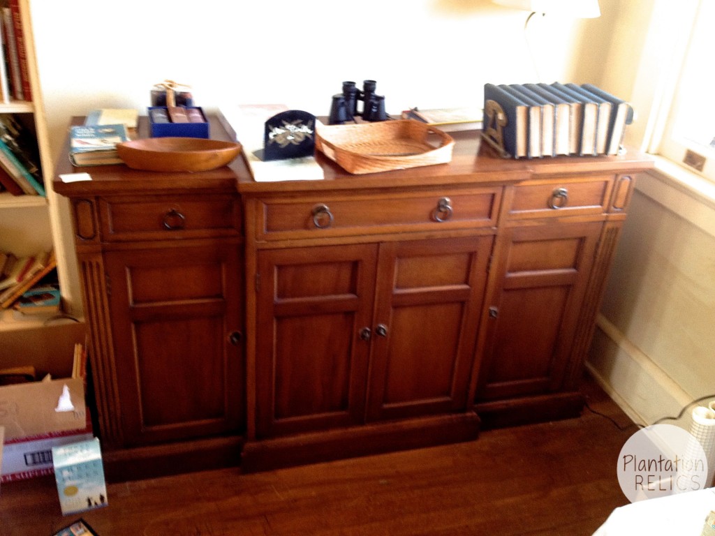 Hall Bath Vanity Before Flip