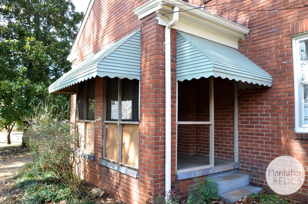 Exterior Before Upclose Porch Flip 2