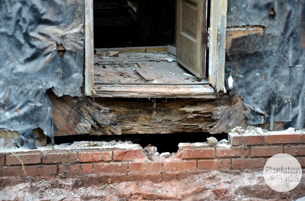 Exterior Demo back door rot flip